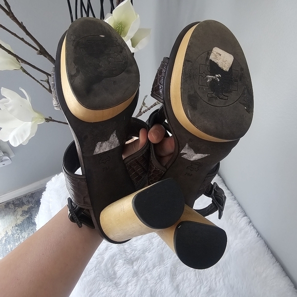 TORY BURCH Kayla Croc Leather Platform Sandals Heels - Picture 11 of 12